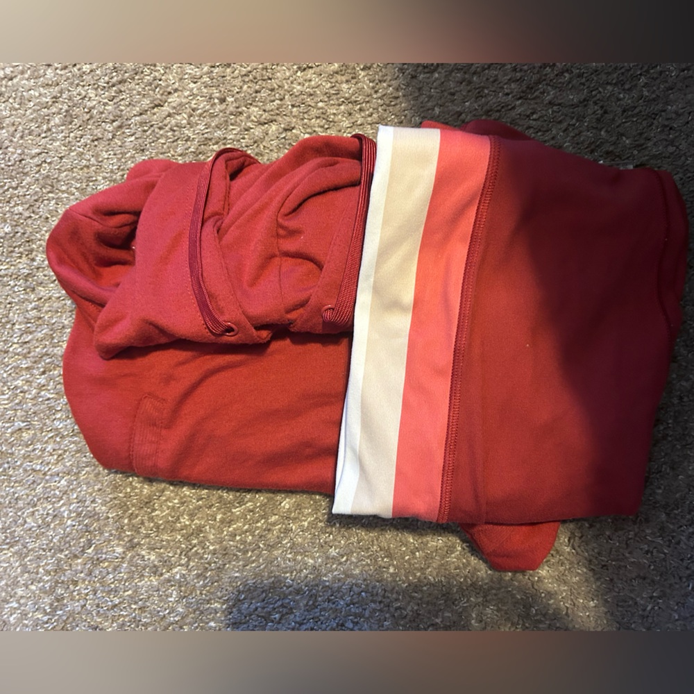 Red  athleisure set